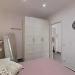 Σπίτι διακοπών Bed&bcn Park Gueell *