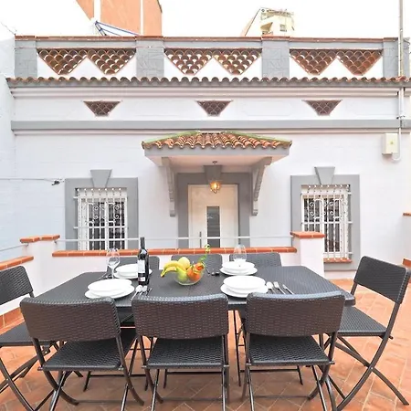 Bed&bcn Park Gueell Holiday home
