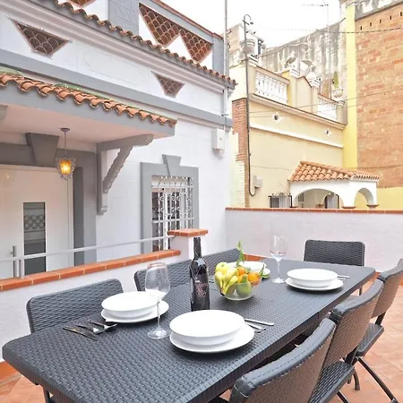 Bed&bcn Park Gueell Holiday home *
