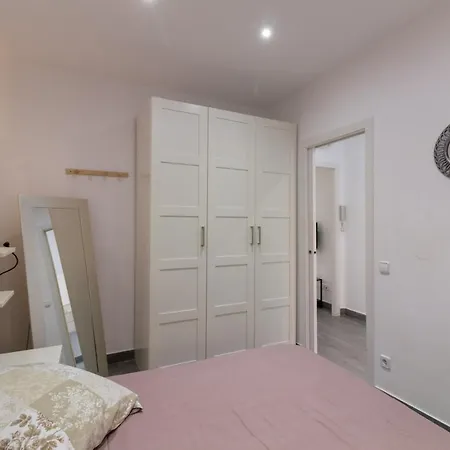 Feriehus Bed&bcn Park Gueell *